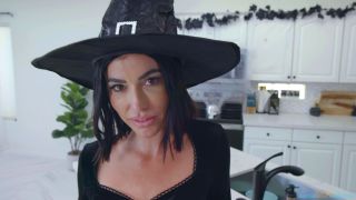   Momsboytoy Venus Valencia – Stepmoms Witchy Dickcraft - Toys   Momsboytoy-1