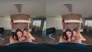 Morning Sex with College Roommates vr Emily Mayers-2