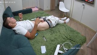 Voyeur-House Draca Luna Guest Guy Handjob 2025 HD 720P Amate-6