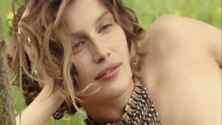 Laetitia Casta, etc – Nes en 68 (2008) HD 1080p - (Celebrity porn)-2