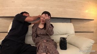 Reducing Mosaic SIRO-5440 濃厚なセックスがここにある。静かな雰囲気の大人の女性が、快感を感じたくて応募してきた！セックス中も自ら腰を振り気持ちいいとこに当てまくる！ 【初撮り】ネットでAV応募→AV体験撮影 2393-1