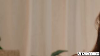 [Vixen] Nicole Ari And Margo Von Teese Misbehaving Beauties Turn Bachelor Par...-8