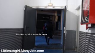 Femdom porn   Gay Littlesubgirl - littlesubgirl public blowjob in supermarket - Manyvids-1