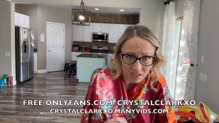 6293 Stepmom Gets Caught Skinny Dipping-5