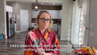 6293 Stepmom Gets Caught Skinny Dipping-6