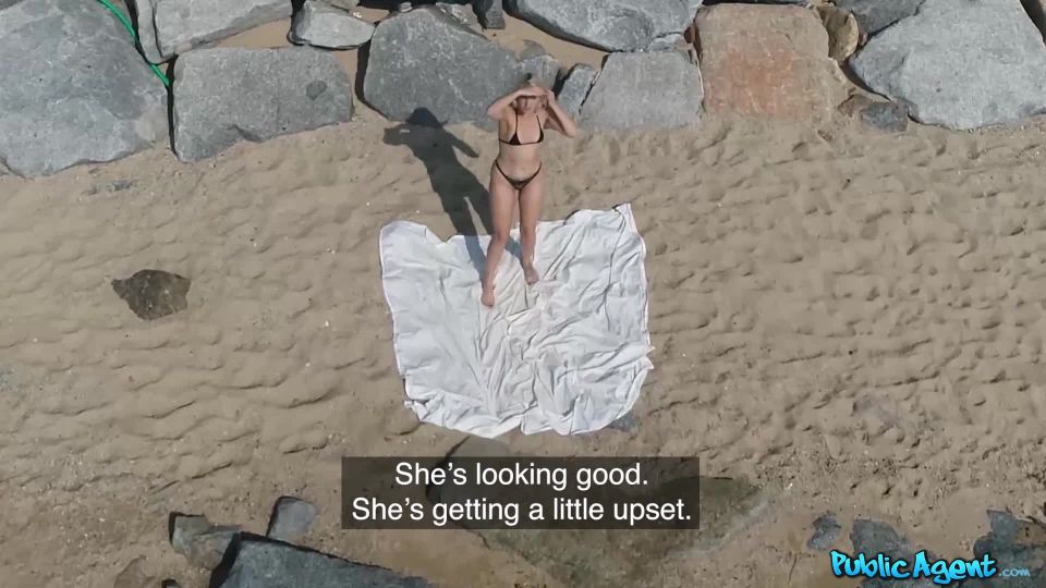 [Erik Everhard] Bikini Babe Droned and Boned - October 29, 2019
