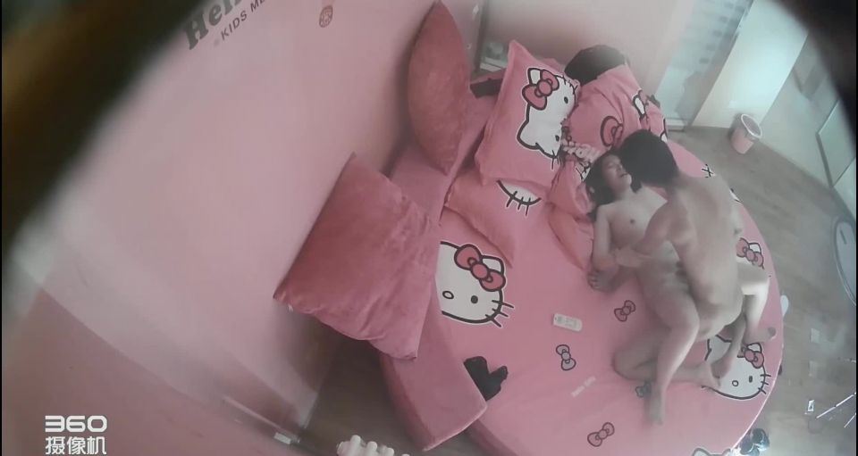 Hacked IP Camera China 858 on voyeur 