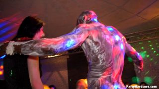 Video Party Hardcore Gone Crazy Vol 2 Part 4 1080p FullHD-2