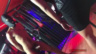 [K2S.CLUB] Sadistic Queens - Squishysax - Goddess Tamara Lovset - Standing On Your Balls - FullHD 1080P-1