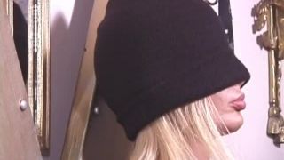 Die Blonde Leidensgeschichte! - (The Blonde Suffering Leg...-9