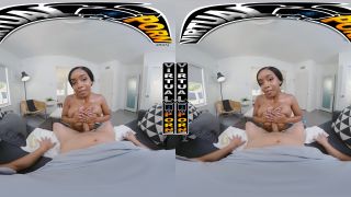 Lily StarfireVirtualPorn 22 07 07 Lily Starfire Starfire Getting Ready to Fuck VR180 2880p-4