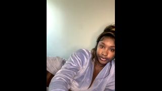 Fetish porn Honey Sasha Teases in Her Hogwarts Uniform for a Naughty Schoolgirl Video Honey Sasha-4