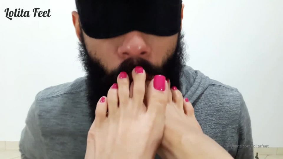 xxx video 27 lesbian feet femdom lolitafeet 12-07-2019 On the edge of my bed at my feet the slave dedicates his, foot on feet porn