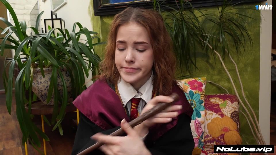 When You Order Hermione Granger From Wish  Nicole Murkovski 1080p