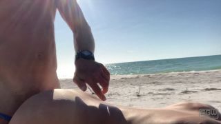 Sex On The Beach Fucking And Sucking Clearwater Beach Florida 1080p-6