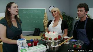 SOPHIE DEE Whores Cooking Class (Amateur porn)-1