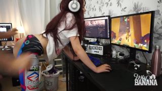 Mv - D.Va Having A Quickie While Gaming - Missbanana-8