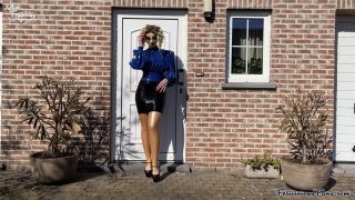 Latex Horny Doll In The Garden Quick View Porn - New Sex ...-1