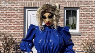 Latex Horny Doll In The Garden Quick View Porn - New Sex ...-2