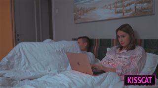 Kisskat 0Hsor5zej9m6dm4d576k8 Source-1