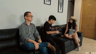 7139 I GIVE THE BEST BLOWJOB TO LIL TIMY SHARING MY BED-1