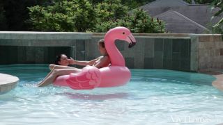 free video 10 Wet And Wild, hardcore jav on brunette girls porn -1