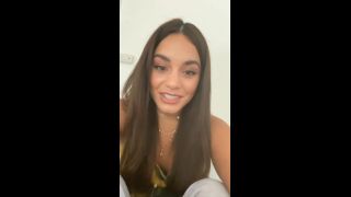 Vanessa Insta live on 23-04-2020-6