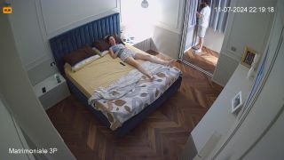 Voyeur 83 Italy Bari S3YNiVJ3c-9