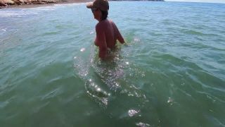 Tabatatab - Bañito en la playa-7