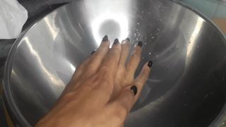 video 17 eva notty femdom fingering porn | Hand washing | joi-9