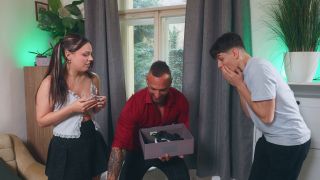 [K2S.CLUB] Violet Rilz - Hackety Split - FullHD 1080P-1