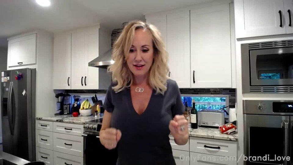 Brandi Love () Brandilove - stream started at pm 10-05-2020