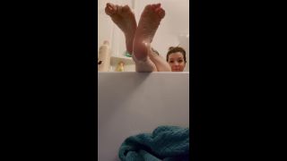 Sloans Paws aka sloan_paws - 02-14-2020 OnlyFans Video - Happy valentines day guys Enjoy this little bathtime foot tease amp thank you SO much for video fetish Sloans Paws-7