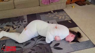 Safas Sensual Mummy Struggle - CinchedAndSecured Quick Vi...-0
