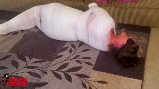 Safas Sensual Mummy Struggle - CinchedAndSecured Quick Vi...-2