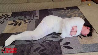 Safas Sensual Mummy Struggle - CinchedAndSecured Quick Vi...-3