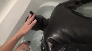 7249 Rubber Dog Cris   In A Bathtub Confinement Blame-9