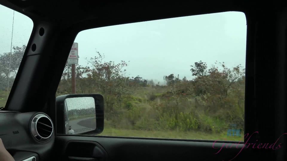 Zoe Bloom  On a rainy day Zoe gets a facial in the car