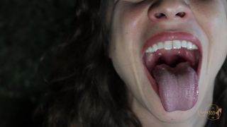 Venusss Fetish - Macabre encounter Miniaturized devoured and digested - Vore-8