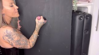 Megan_pkr - Kneel down and take this dick - Gloryhole-2