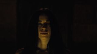 Jeanine Mason – Of Kings and Prophets s01e01 (2016) HD 1080p!!!-8