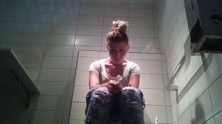 Spycam in the public toilet-0