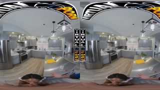 Virtual Porn – Mila Mars black -1