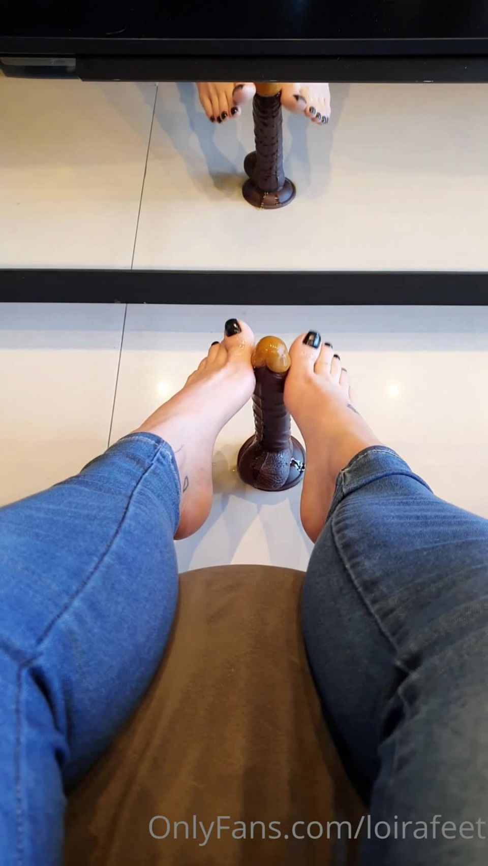 loirafeet-17-09-2022-2605197477- Foot!