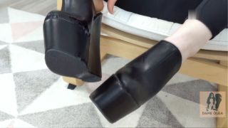 Cum on Shoes - Shoejob in Black Wedge Clogs.-8