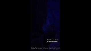 TheSeductiveHotwife theseductivehotwife-milf-wife-onlyfans 720p-0