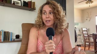 Holly Randall 5ee916d7ebde57d38b9d8 source-1