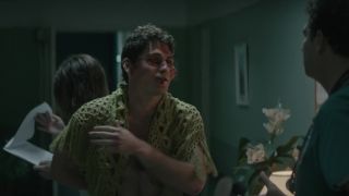 Explore Charlotte Best's Hot Scenes Not To Be Missed!-9