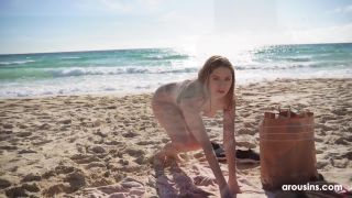 [Arousins] Rebecca Volpetti Day At The Beach [02.06.24] [1080p]-9