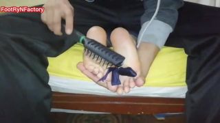 free video 27 Beautiful Feet of a Costa Rican Gammer Again, foot fetish positions on feet porn -4